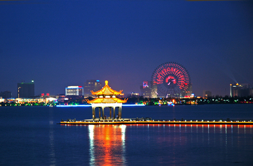 金鸡湖人口_金鸡湖景区