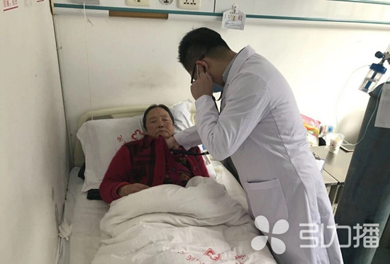 苏州工业园区星湖医院两名80后骨干支医新疆