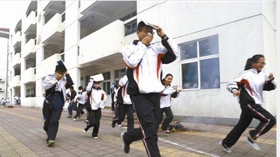 邳州市重视对学生的安全教育
