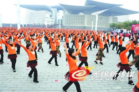 广场舞要不要规范化?