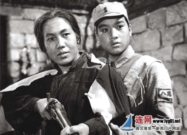 英雄就在你我身边 追寻抗日影视剧中的原型人物_江苏文明网