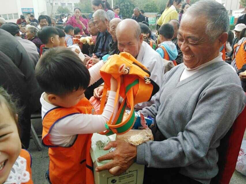 祝节日爷爷我爱健康,课件快乐新疆奶奶身体我的家乡 祝节日爷爷我爱健康,课件快乐新疆奶奶身体我的家乡