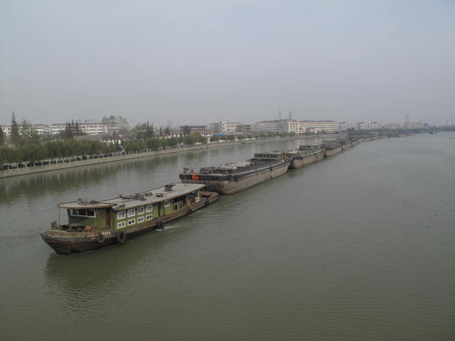 阜宁海事处让文明城市名片拿得出手