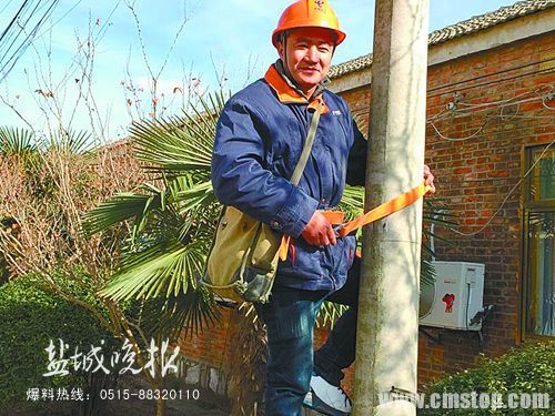 盐城青年志愿者李海龙已回家次日即投入工作_