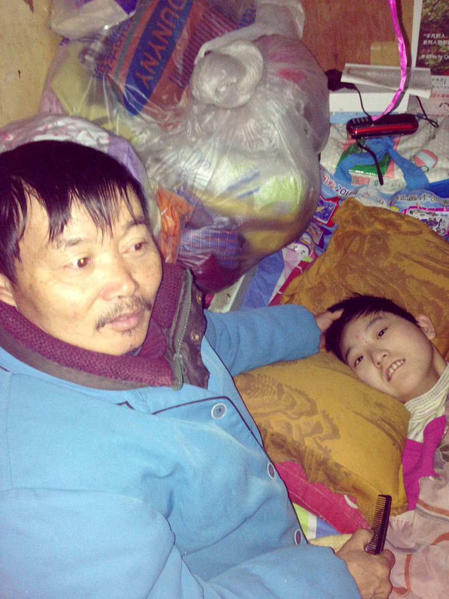 单身<em>舅舅</em>为了照顾<em>外甥女</em> 至今未婚_江苏文明网