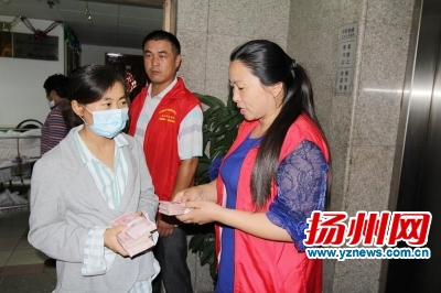 高雁成全国最美志愿者 创建协会10年爱心助