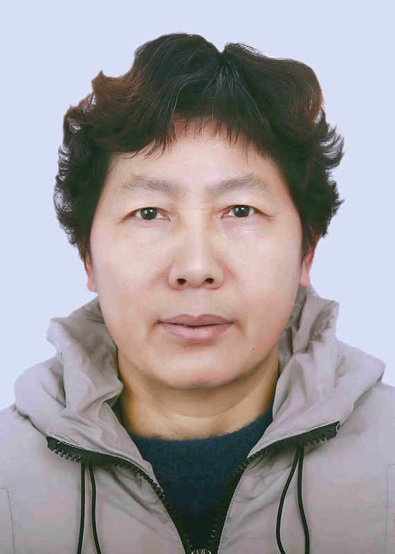 李小英.jpg