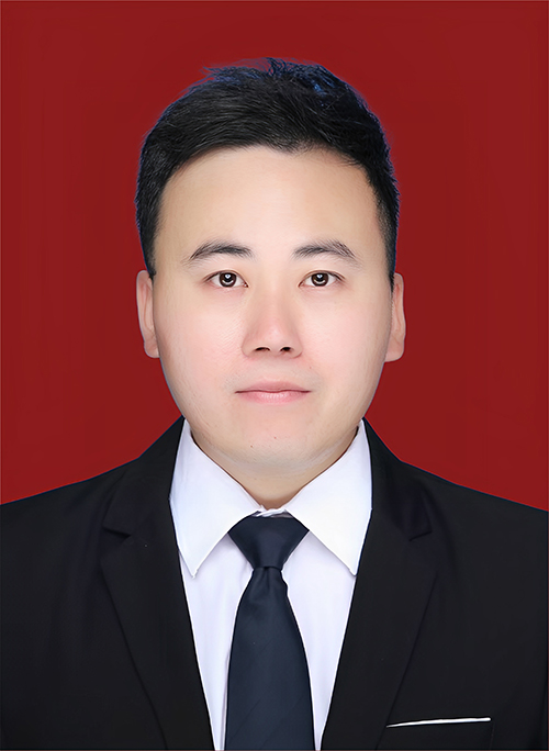 王 吉.jpg