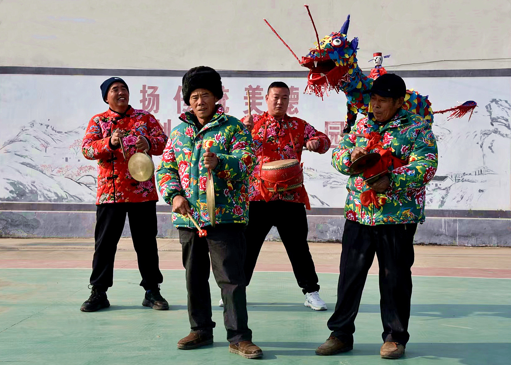 2023年放鞭炮的吉时,传统与现代的结合,象征,事业,希望,第1张 2023年放鞭炮的吉时,传统与现代的结合,象征,事业,希望,第1张